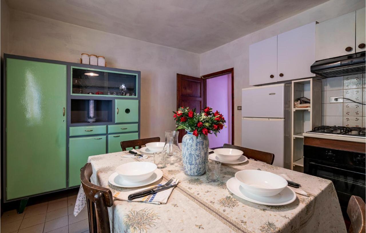 Stunning Home In Longoio With Kitchen Monti di Villa Экстерьер фото